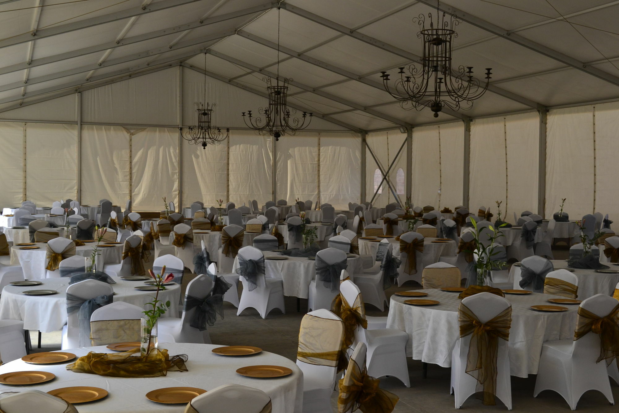 The Lakes Hotel & Conference Centre Бенони Екстериор снимка